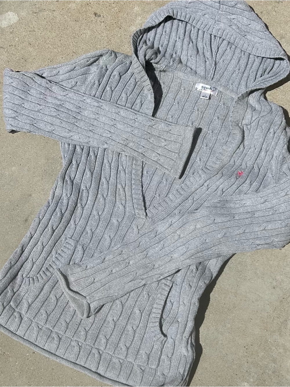 Y2K Old Navy Light Gray Cable-Knit V-Neck Hoodie Sweater